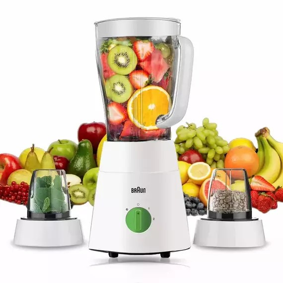 Máy xay sinh tố Braun công suất lớn đang xay đá và hạt cứng mạnh mẽ
