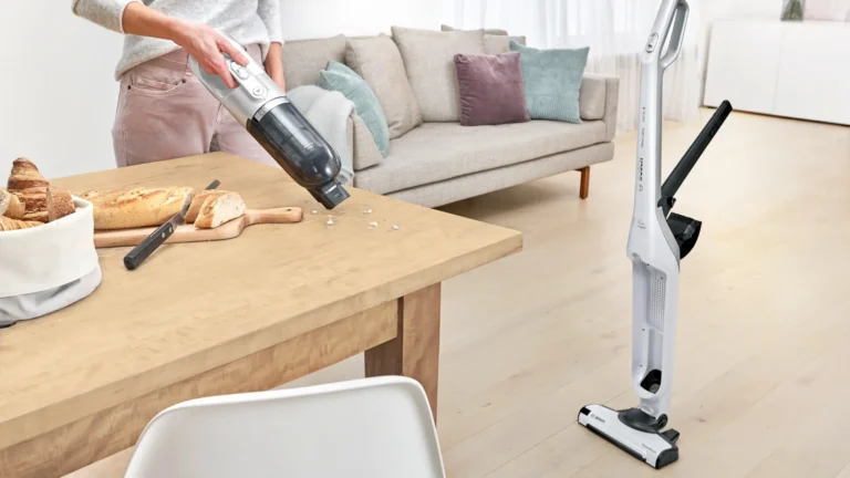 Máy Hút Bụi Không Dây 2in1 Bosch BCH3P2301 Màu Trắng