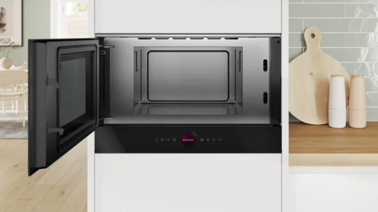 Lò vi sóng âm tủ Bosch BFL7221B1B