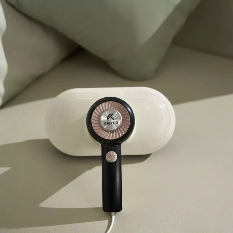 Máy hút bụi cầm tay Kailer KL-668