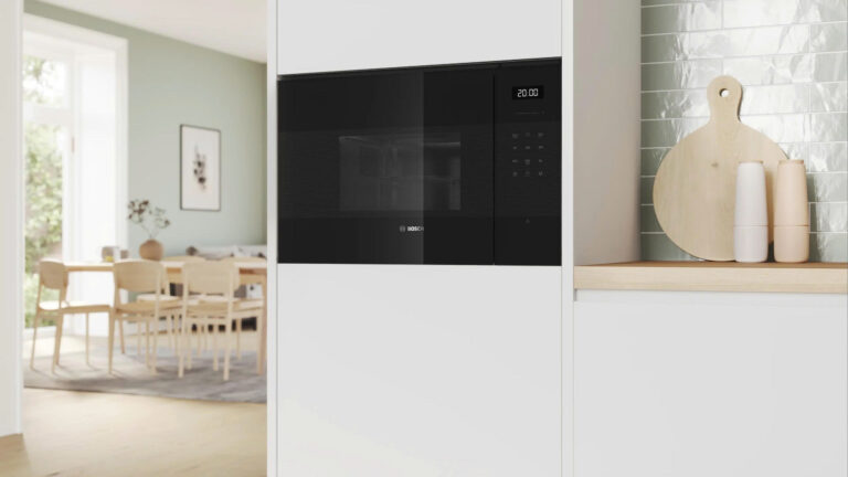 Lò vi sóng âm tủ Bosch BEL524MB2