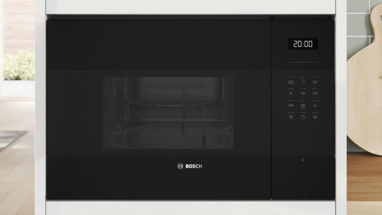 Lò vi sóng âm tủ có nướng Bosch BEL554MB2