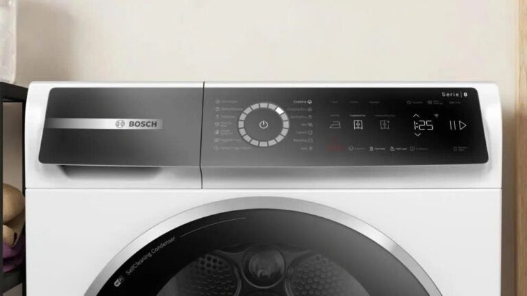Máy sấy bơm nhiệt Bosch 9kg Seri8 WQB245B0SG