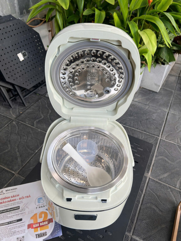 Nồi Cơm Điện Tử 1,8L Kailer KL-RC2028