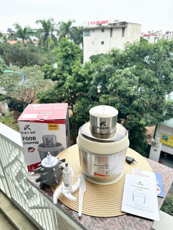 Máy xay thịt Kailer 1 cối có lõi đánh ruốc, bóc tỏi – KL228