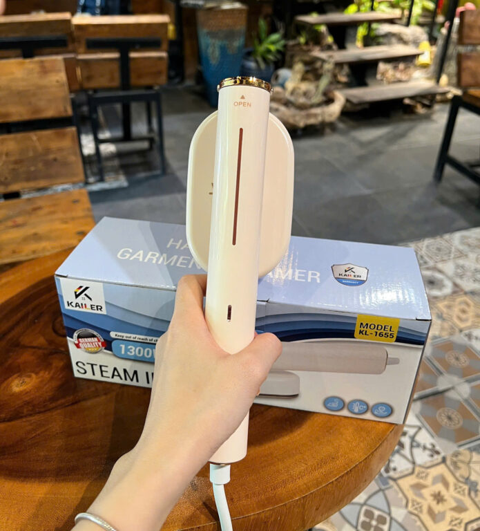 Bàn là hơi nước cầm tay Kailer KL-1655