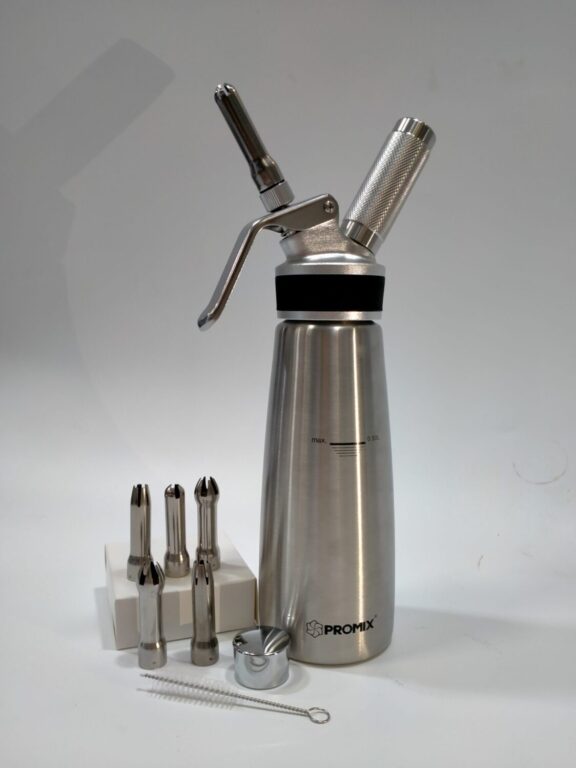 Bình xịt kem Promix CW-500