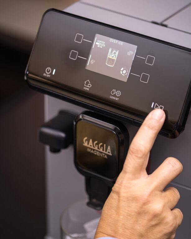 Máy pha cà phê tự động Gaggia Magenta Prestige Over Ice